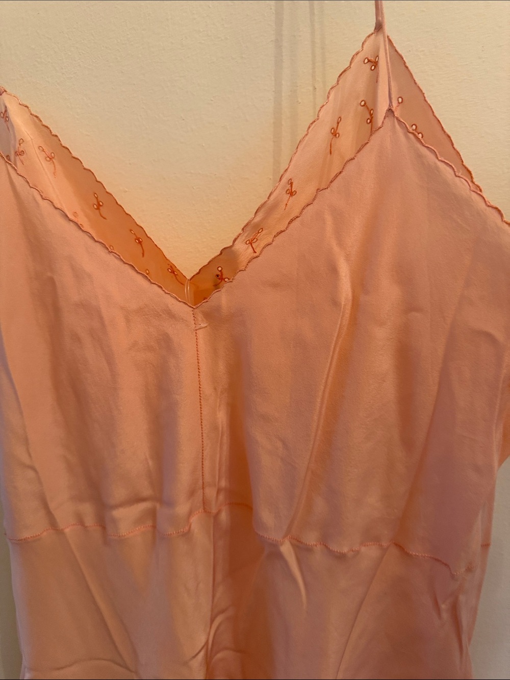 VintagePeach Satin Slip  Women Intimates & Sleepwear - Picture 7 of 14